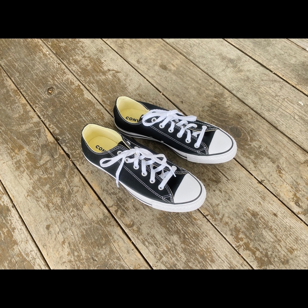 (417) Converse All Star